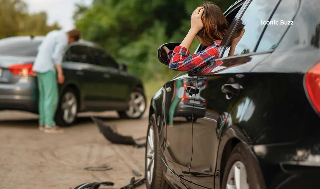When to Hire a Car Accident Lawyer and How Much Their Cost?